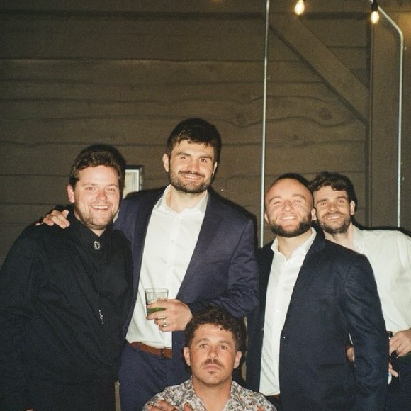 Meet your Posher, Drew - Picture 5 of 5